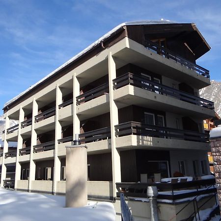 Hostel Walser Saas-Fee Buitenkant foto