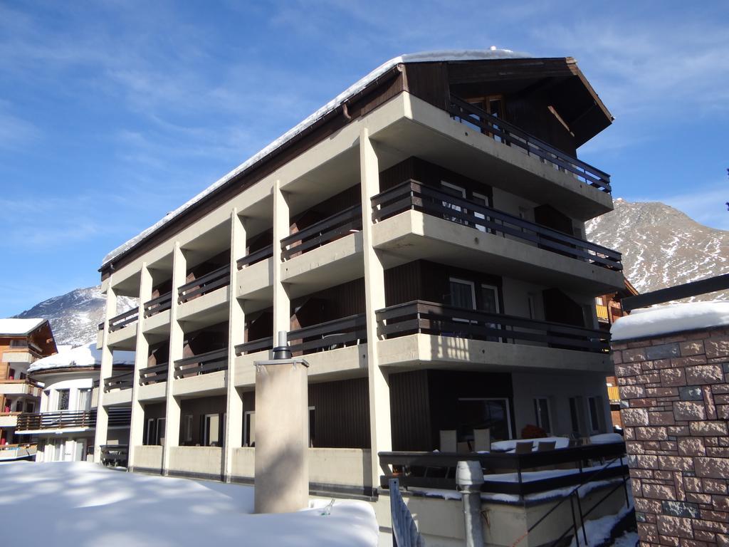 Hostel Walser Saas-Fee Buitenkant foto